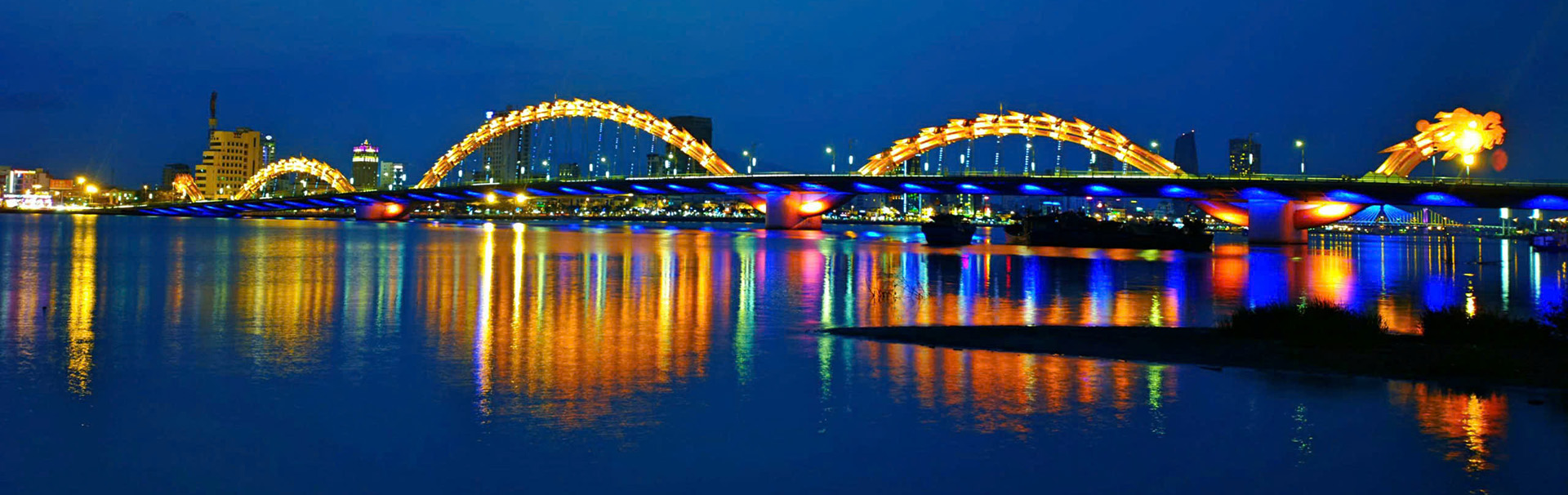 Banner Da Nang